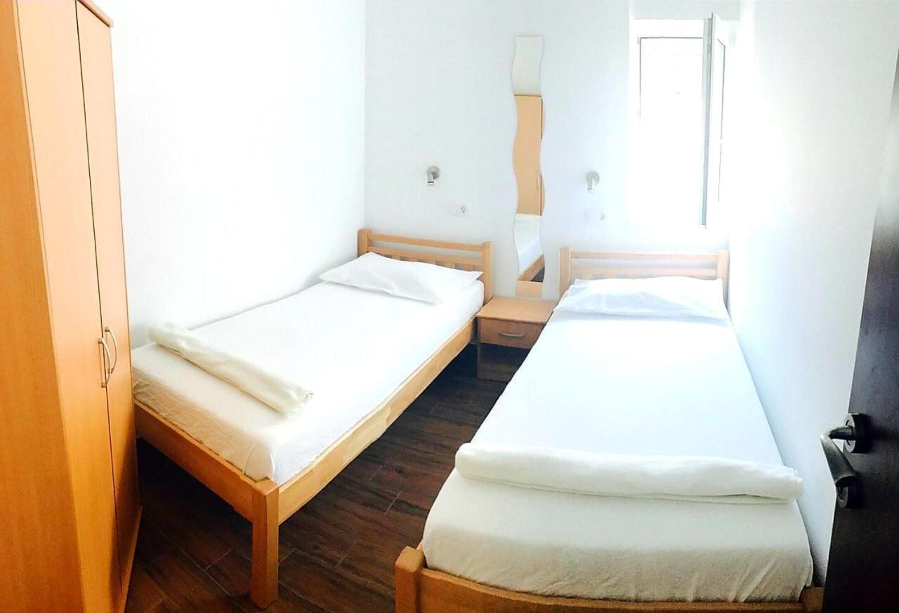Apartmani Maki โอมิช ภายนอก รูปภาพ